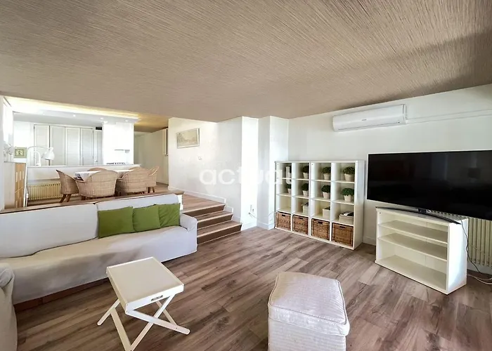 Capanema 1a Apartment *